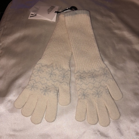 Zara Jacquard Knit White Long Gloves Pale Blue Snowflake Pattern Size S NWT - Picture 8 of 16